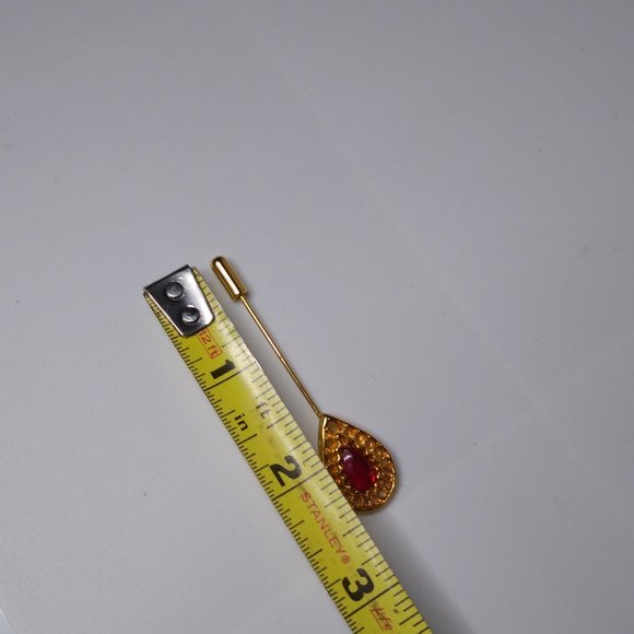 Vintage Tear Drop Shaped Red Stickpin Brooch - Picture 11 of 12